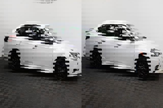 Used 2017 Nissan Sentra SR w/ SR Midnight Edition image 3
