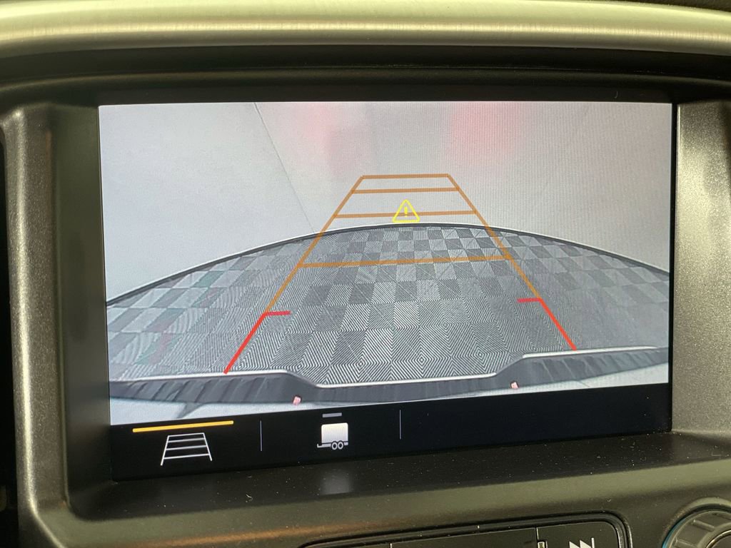 Used 2020 GMC Canyon SLE w/ Driver Alert Package image 14