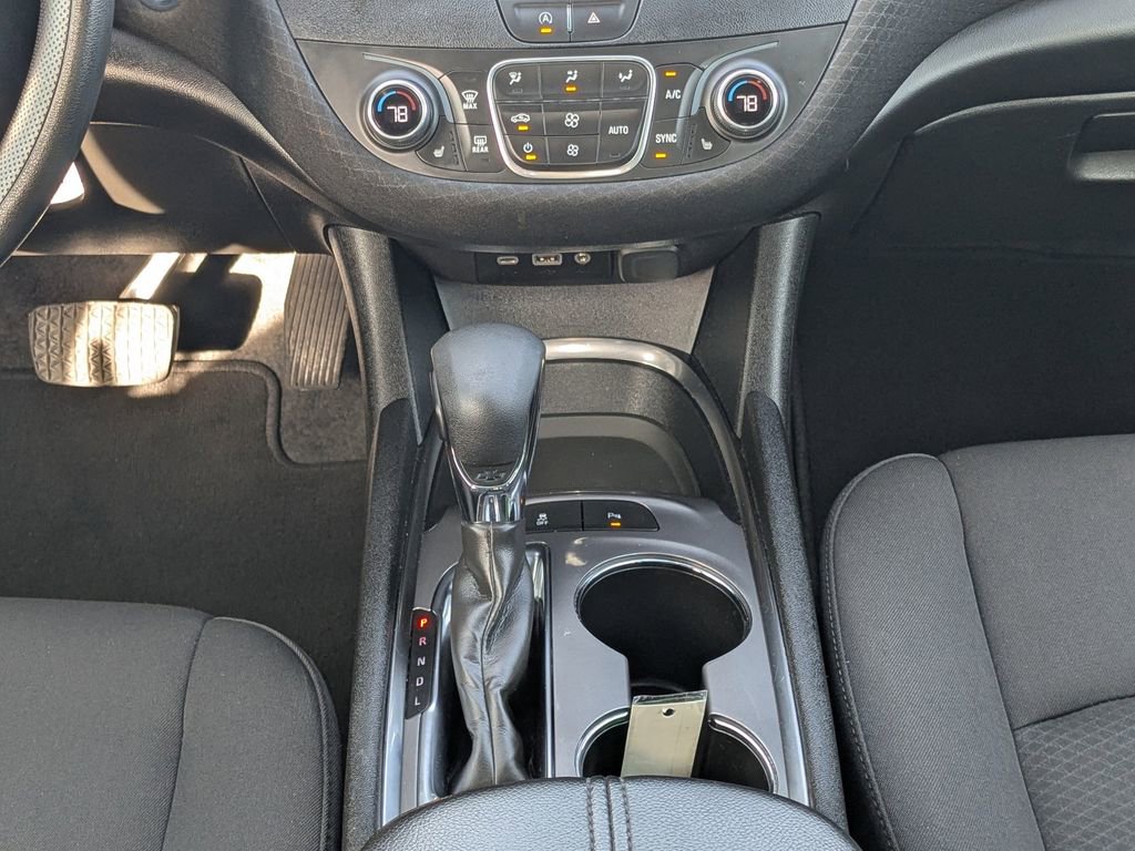 Used 2024 Chevrolet Malibu LT image 18