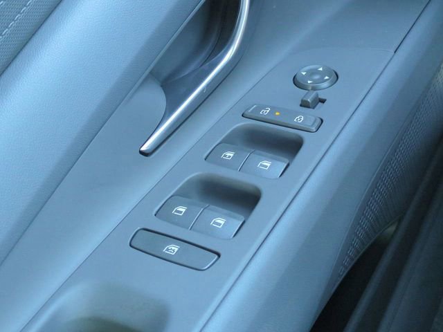 New 2026 Hyundai Elantra SE FWD image 21