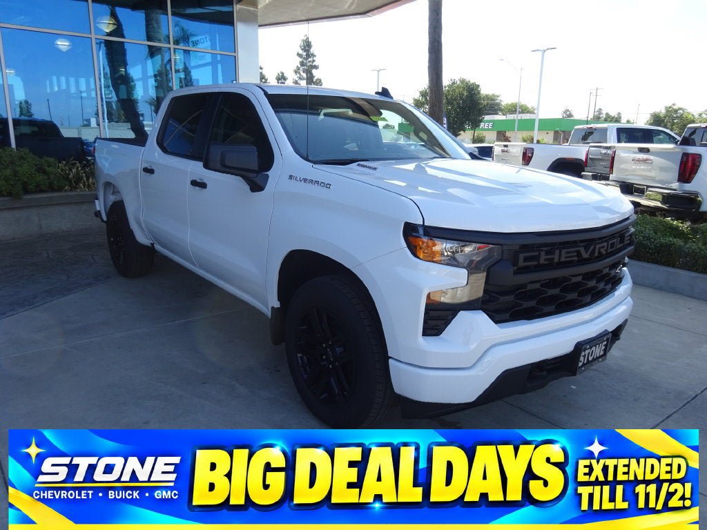 New 2026 Chevrolet Silverado 1500 Custom RWD image 1