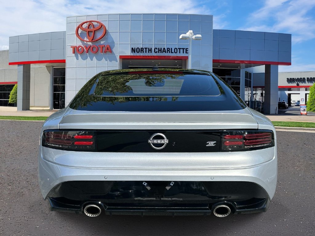 Used 2024 Nissan Z Performance w/ Floor Mat Package RWD image 7