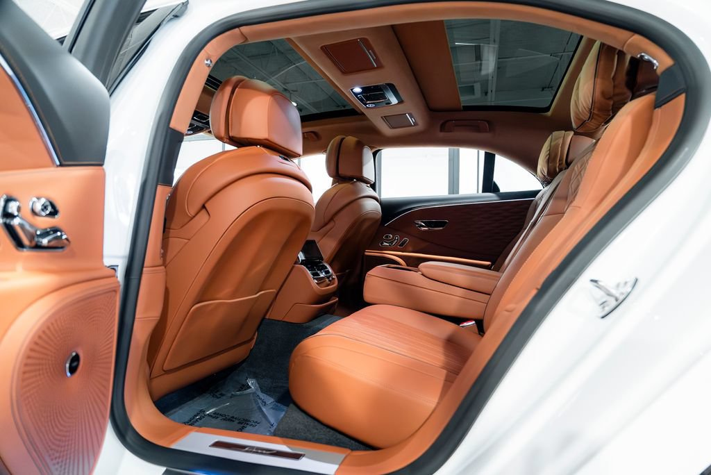 Used 2023 Bentley Flying Spur W12 AWD/4WD image 74