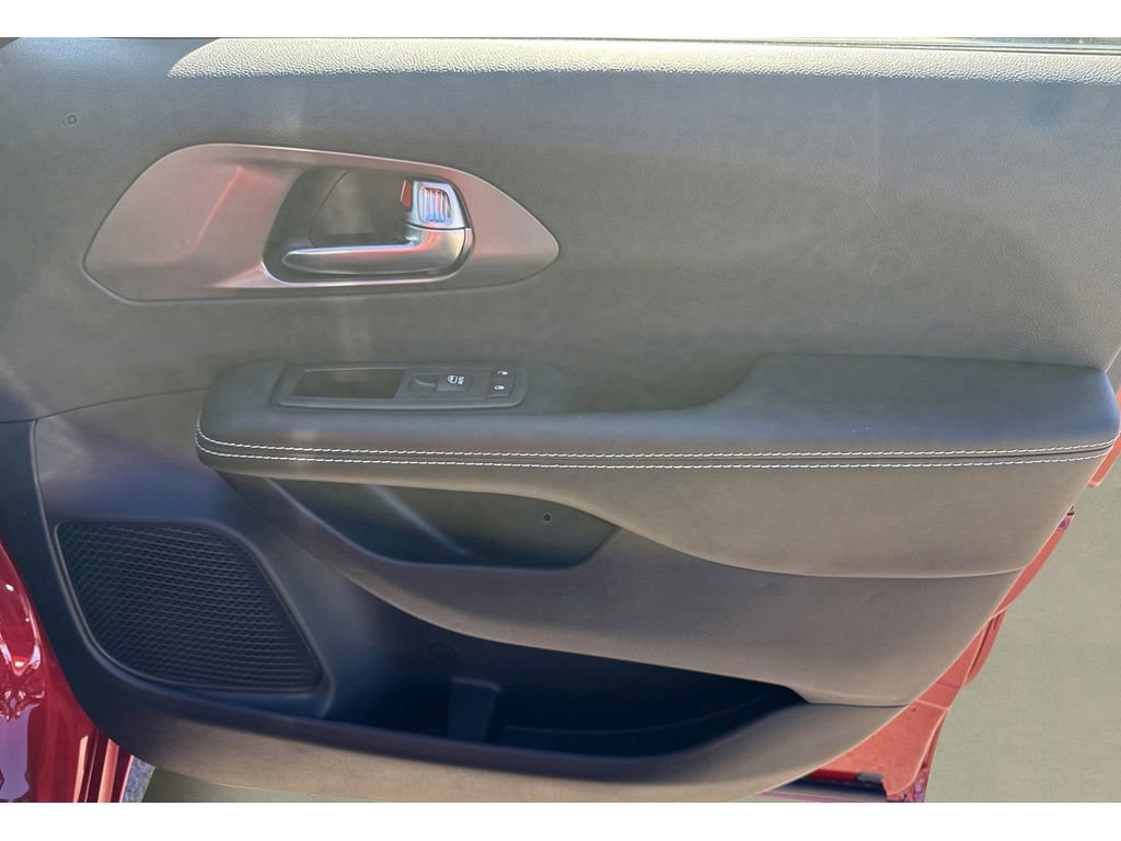 New 2026 Chrysler Pacifica Select image 21