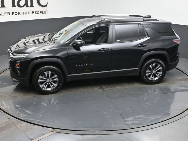 Used 2025 Chevrolet Equinox LT w/ Convenience Package II image 57