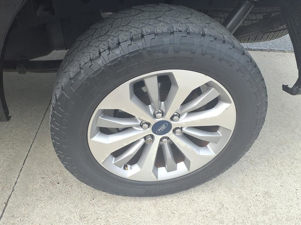 Used 2017 Ford F150 XL w/ Equipment Group 101A Mid AWD/4WD image 20