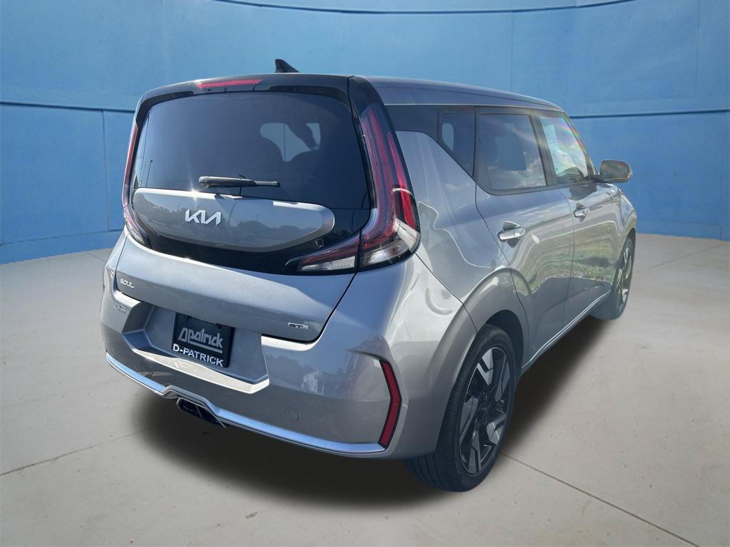 Used 2023 Kia Soul GT-Line FWD image 11