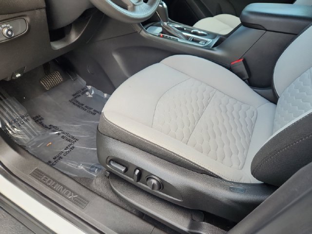 Used 2020 Chevrolet Equinox LS w/ LS Convenience Package FWD image 22