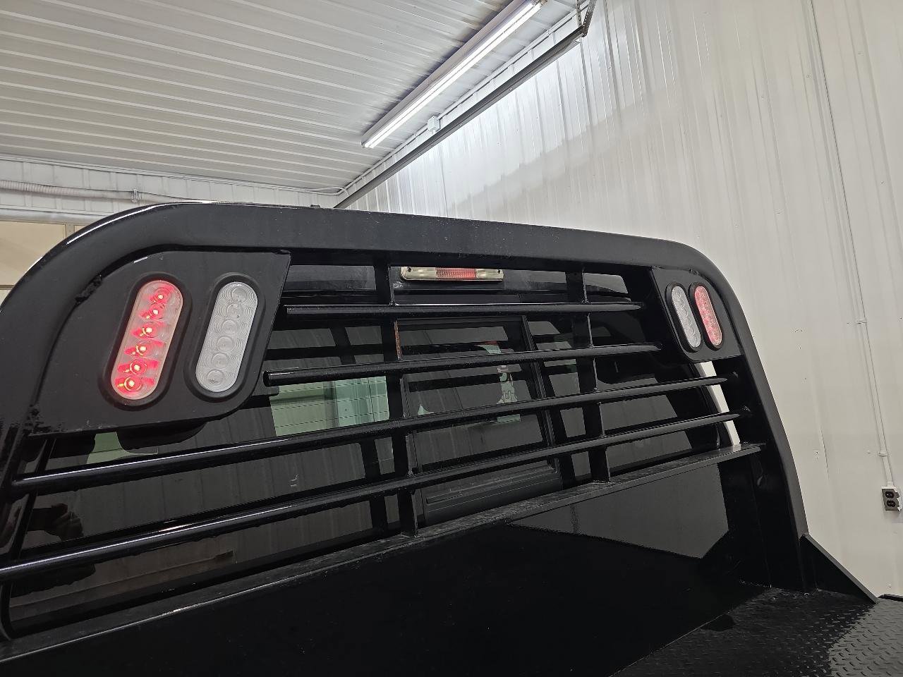 Used 2015 Ford F350 Lariat w/ Chrome Package AWD/4WD image 32