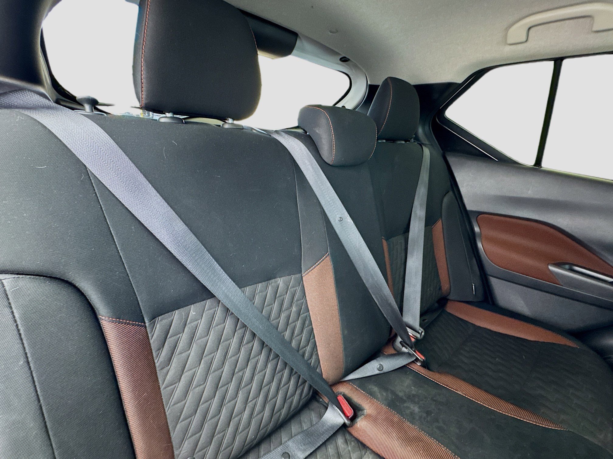 Used 2022 Nissan Kicks SR w/ Interior Electronics Package FWD image 18