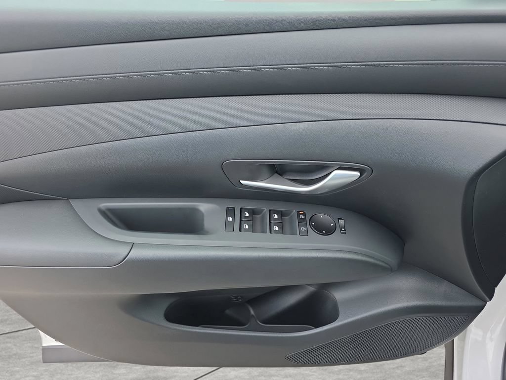 New 2026 Hyundai Tucson SEL FWD image 15