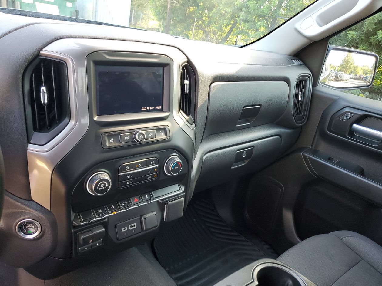 Used 2026 Chevrolet Silverado 1500 Custom AWD/4WD image 29