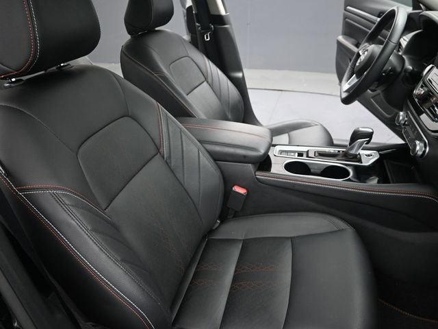 Used 2024 Nissan Altima 2.5 SR w/ SR Premium Package image 21