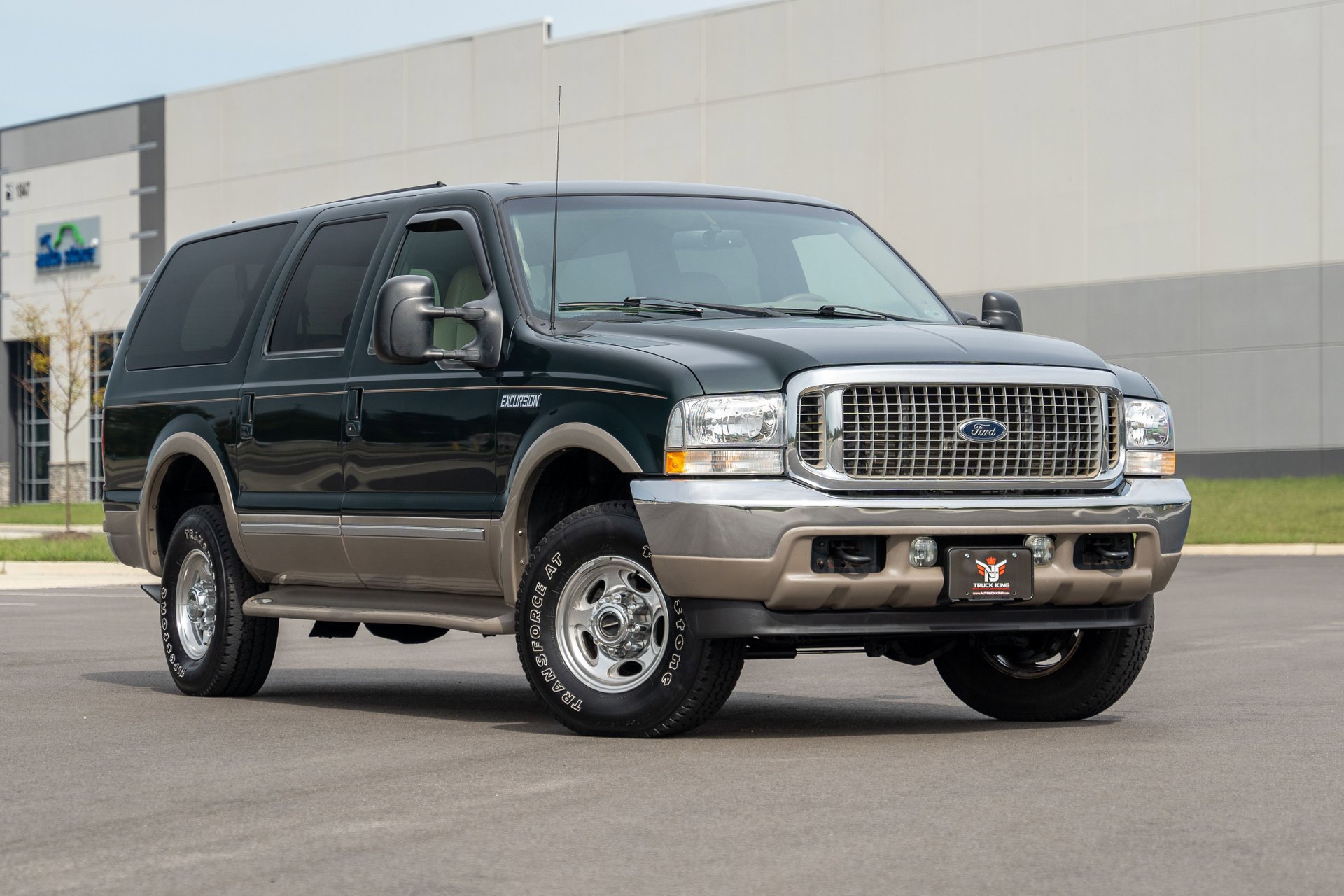 Used 2002 Ford Excursion Limited image 2