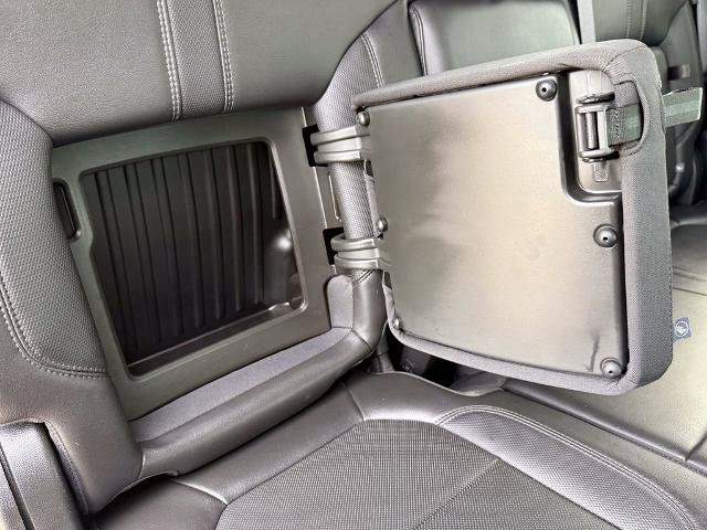 Used 2021 Chevrolet Silverado 1500 High Country w/ Technology Package AWD/4WD image 20