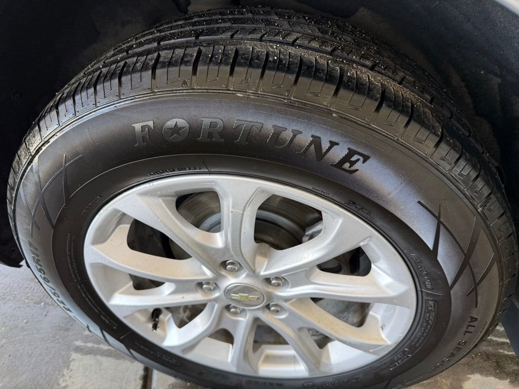 Used 2018 Chevrolet Equinox LT AWD/4WD image 30