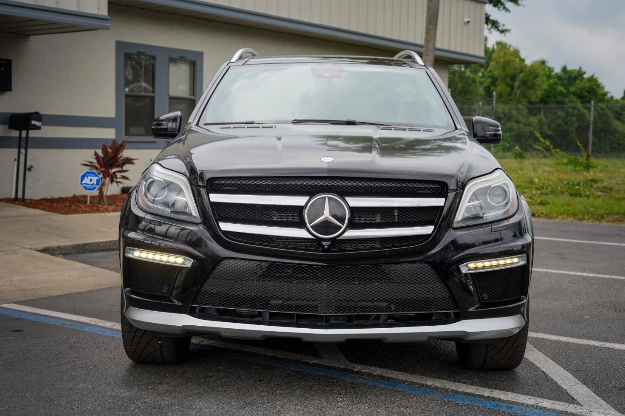 Used 2014 Mercedes-Benz GL 63 AMG 4MATIC image 2