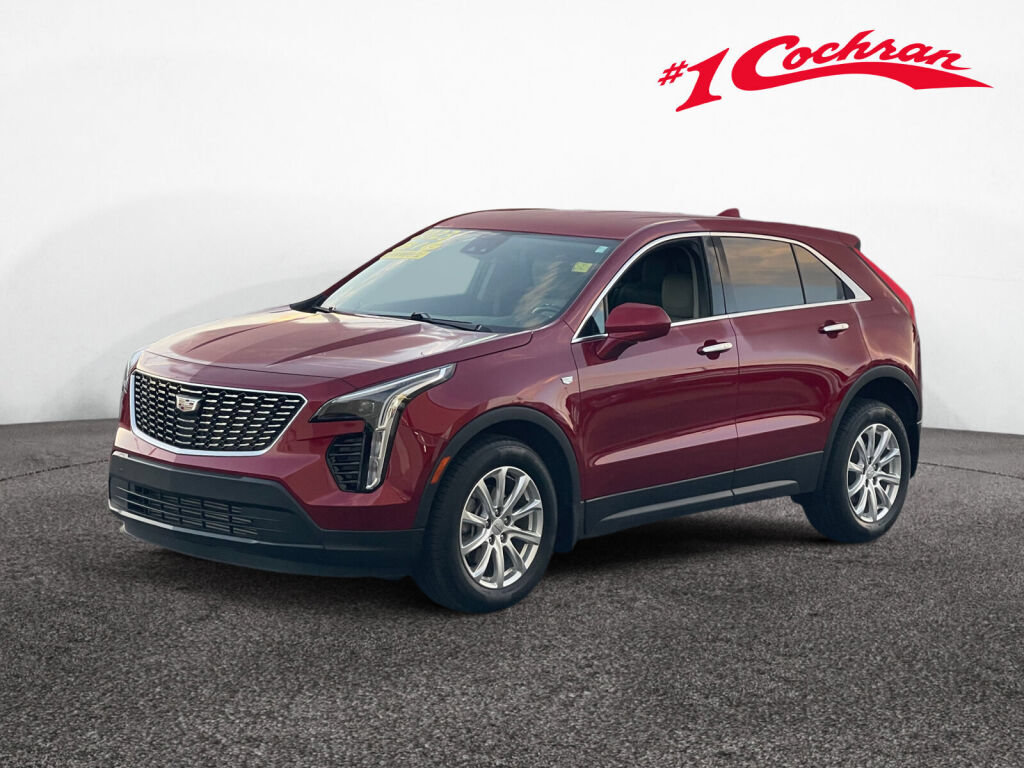Used 2023 Cadillac XT4 Luxury w/ Cold Weather Package FWD image 33