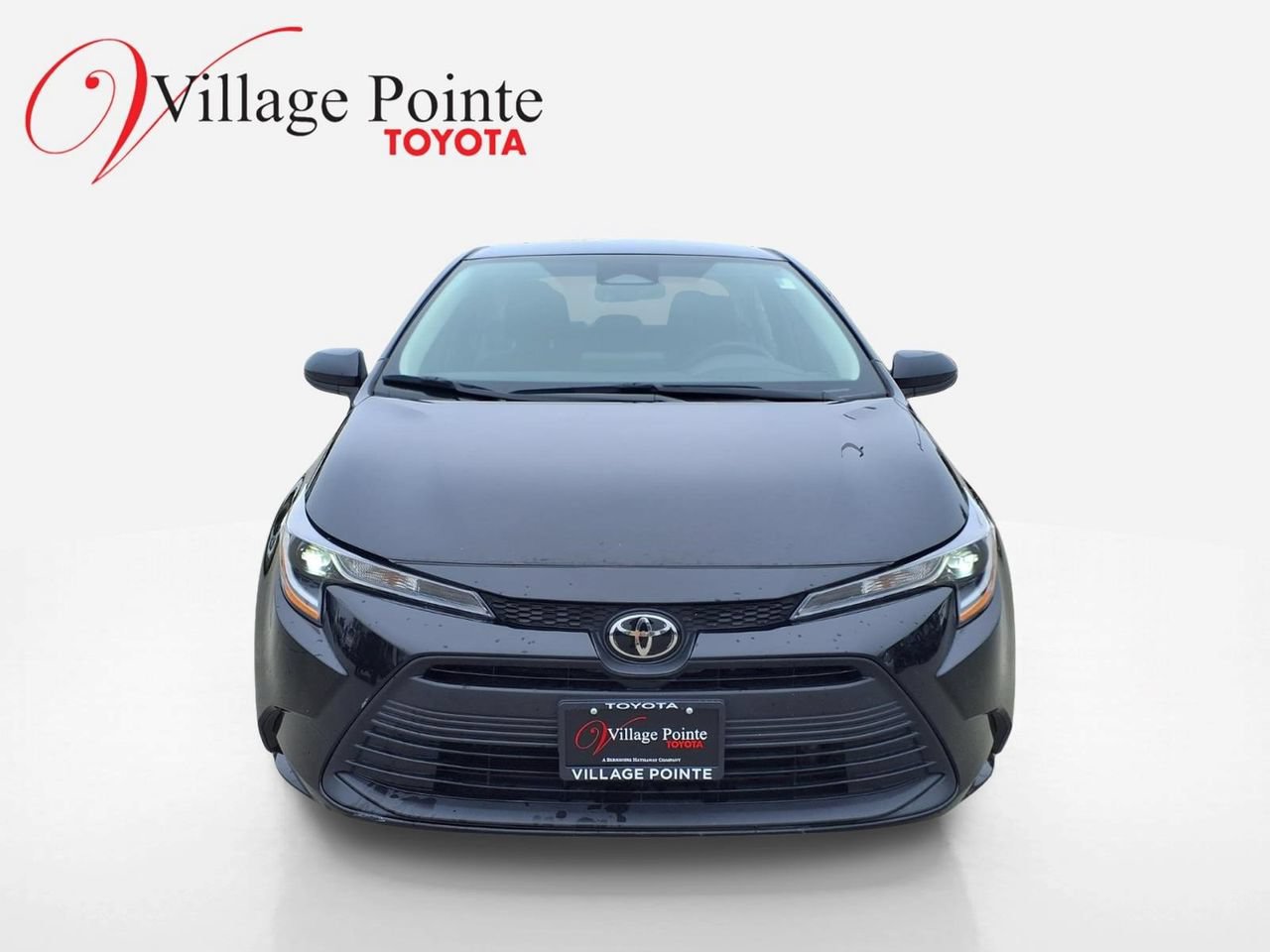 Used 2024 Toyota Corolla LE FWD image 8