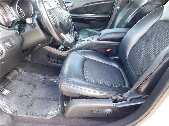Used 2017 Dodge Journey Crossroad FWD image 22