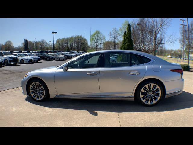 Certified 2022 Lexus LS 500 AWD w/ Interior Upgrade Package image 5