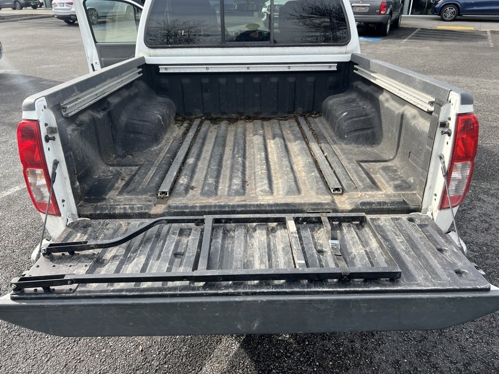 Used 2019 Nissan Frontier SL image 19