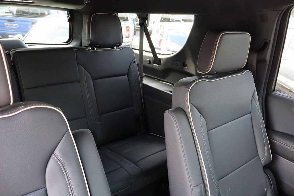New 2025 GMC Yukon XL Elevation AWD/4WD image 25