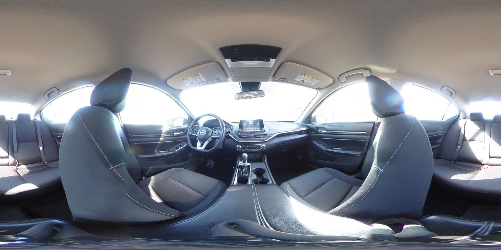 Used 2025 Nissan Altima 2.5 SV FWD image 40