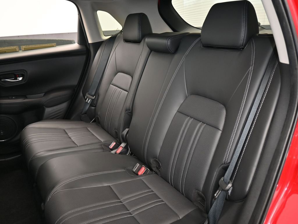 Used 2023 Honda HR-V EX-L image 36