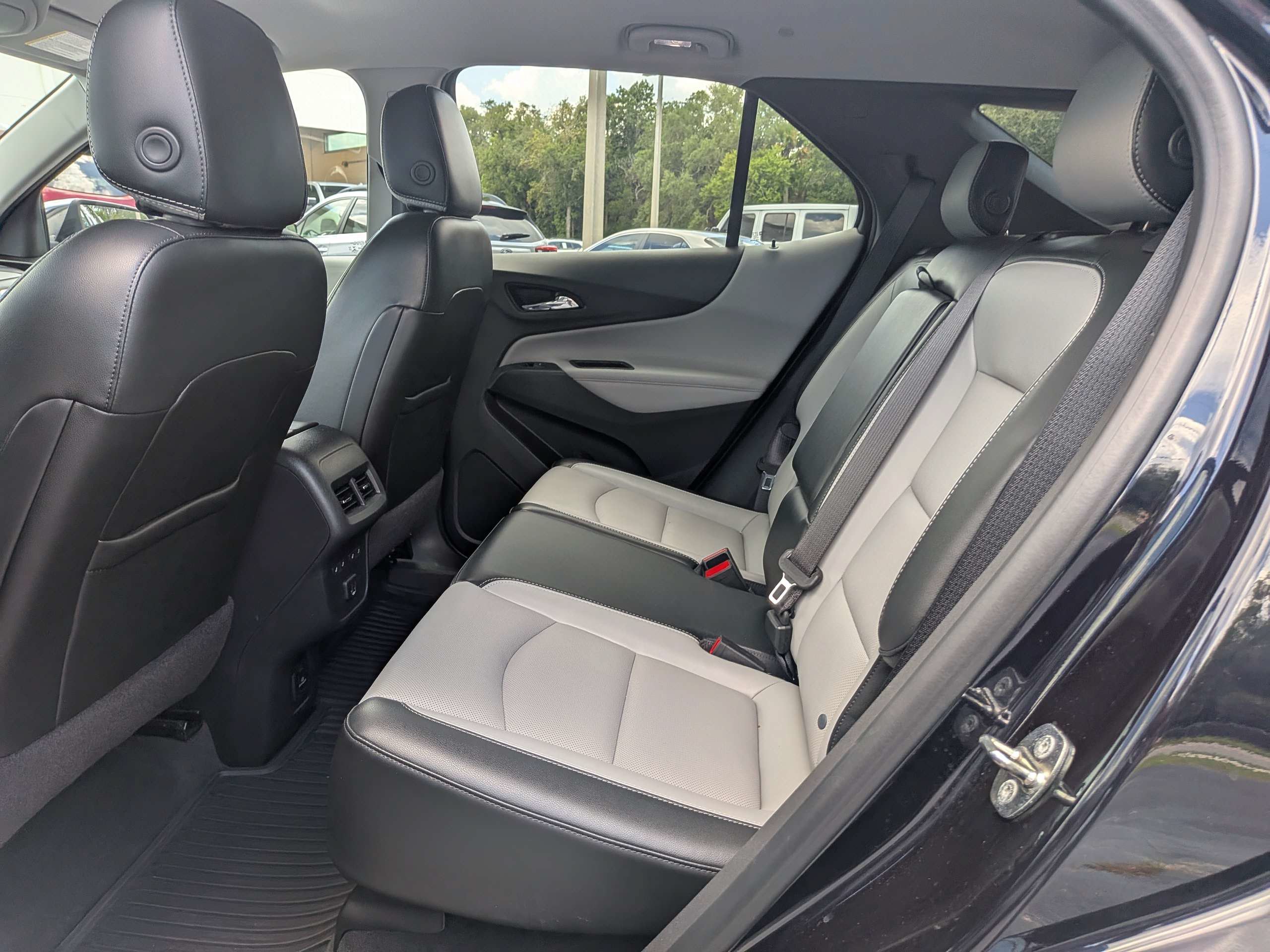 Certified 2020 Chevrolet Equinox Premier FWD image 14