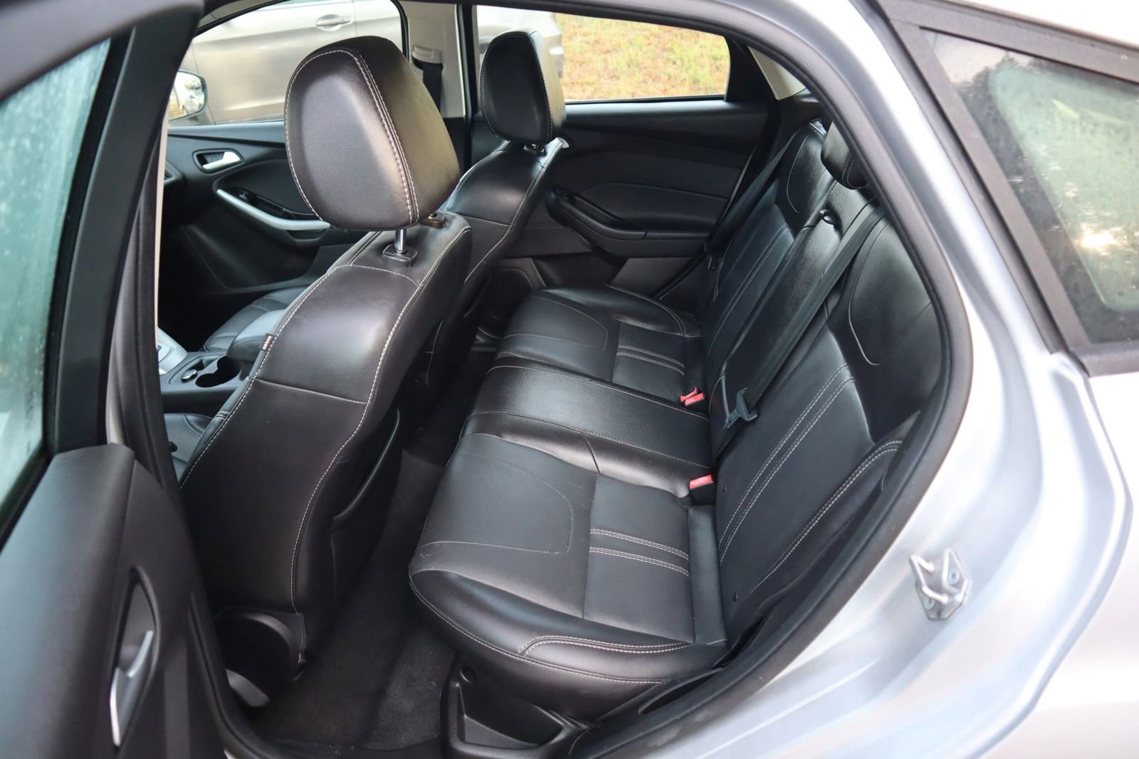 Used 2014 Ford Focus SE w/ Equipment Group 201A image 12