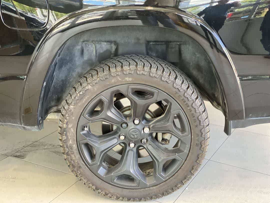 Used 2020 RAM 1500 Limited w/ Body-Colour Bumper Group AWD/4WD image 13