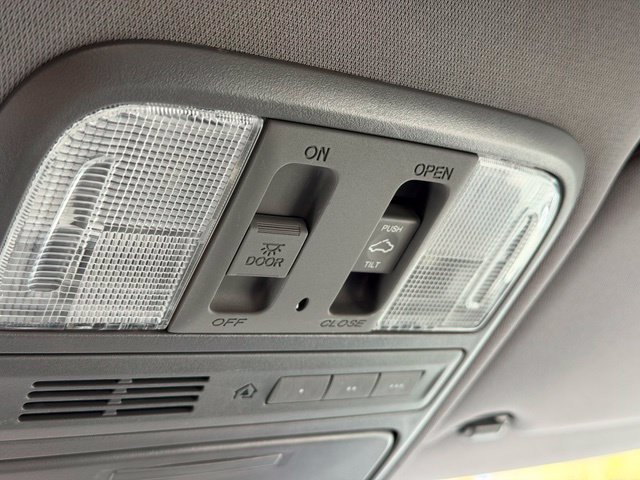 Used 2015 Honda Pilot SE image 17