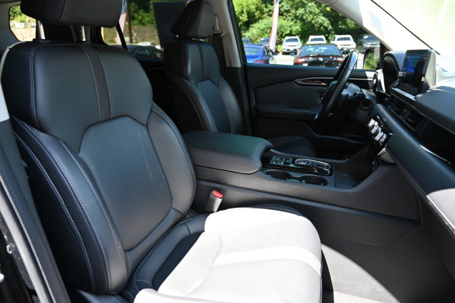 Used 2023 Honda Pilot EX-L image 19