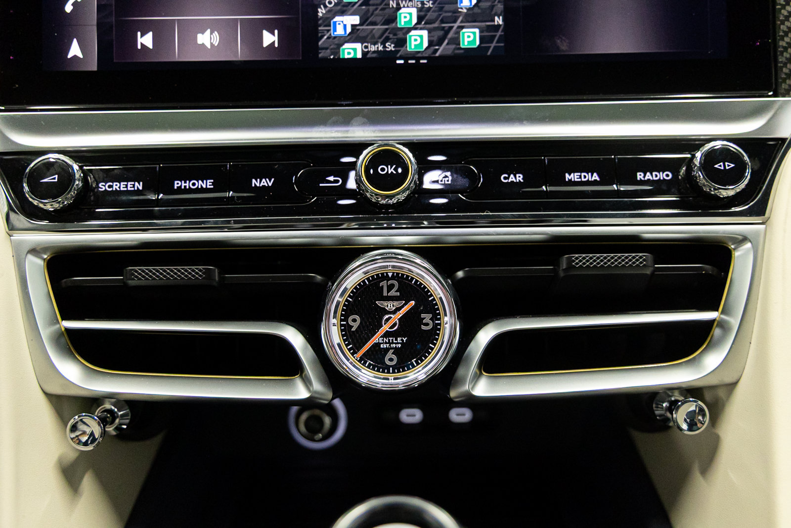 New 2026 Bentley Flying Spur Plug-In Hybrid AWD/4WD image 42