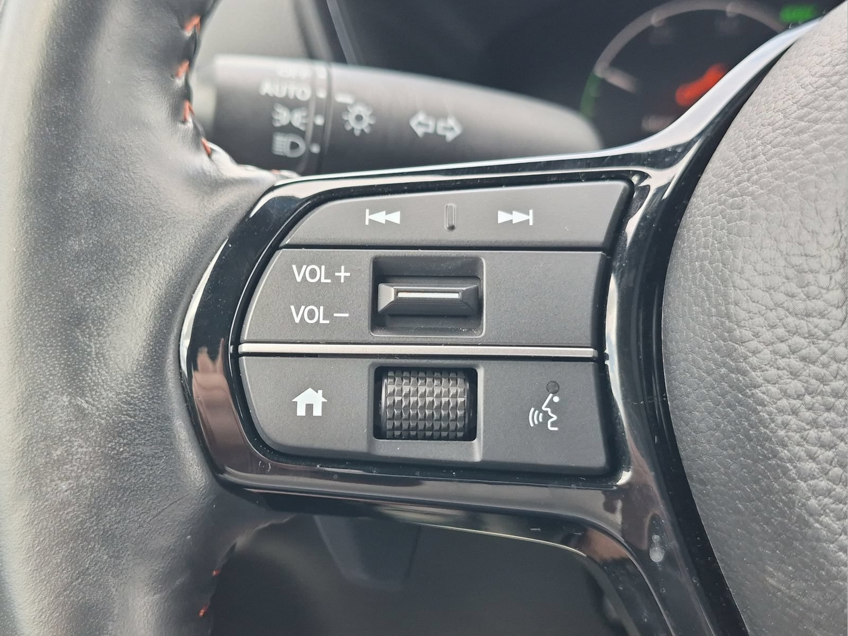 Certified 2024 Honda CR-V Sport Touring image 13
