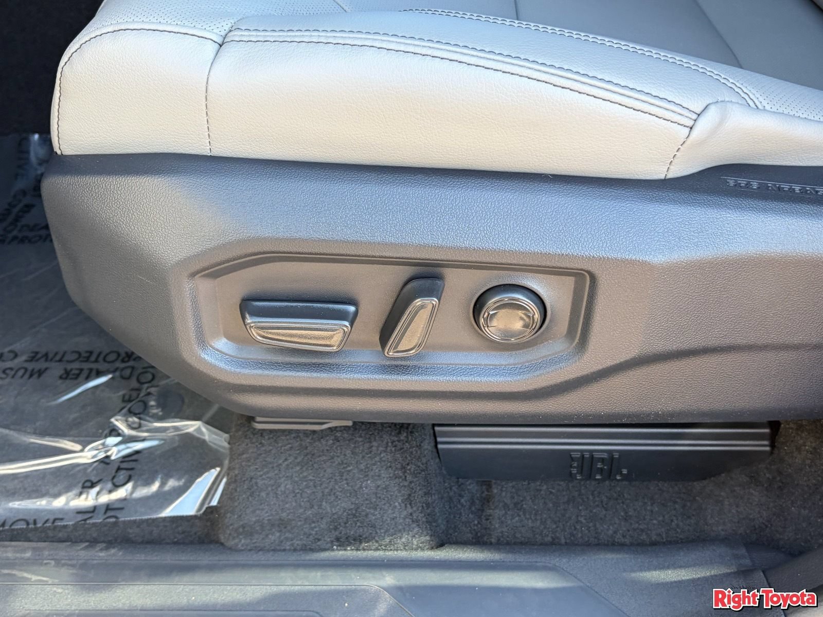 New 2026 Toyota Sequoia Limited AWD/4WD image 12