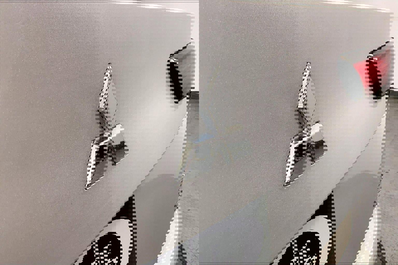 Used 2024 Mitsubishi Outlander SE image 30