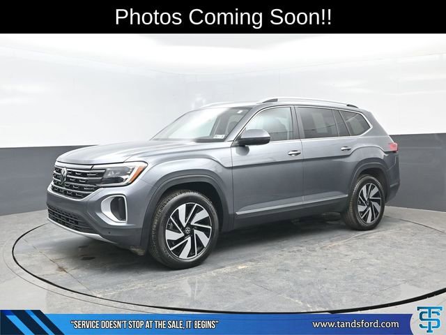 Used 2025 Volkswagen Atlas SEL image 1