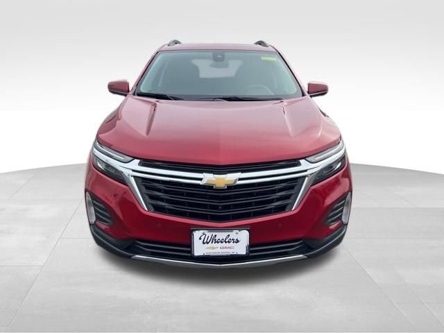 Used 2023 Chevrolet Equinox LT image 2