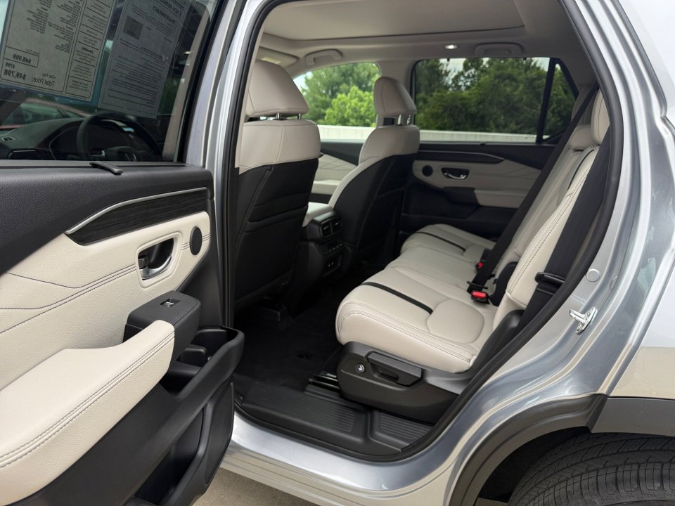 Used 2026 Honda Pilot Touring image 29
