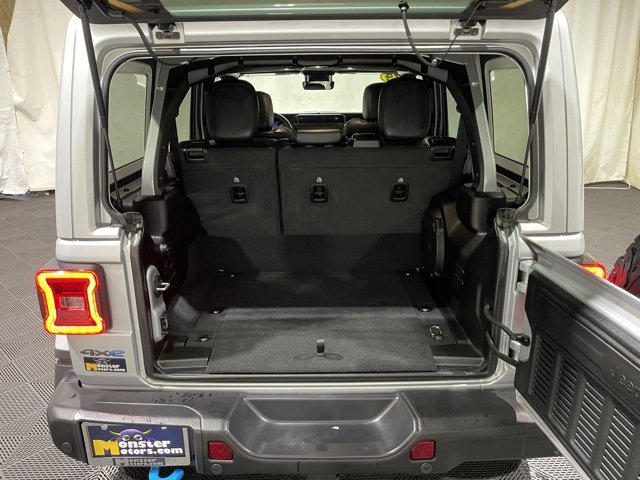 Used 2024 Jeep Wrangler Unlimited Rubicon 4xe image 21