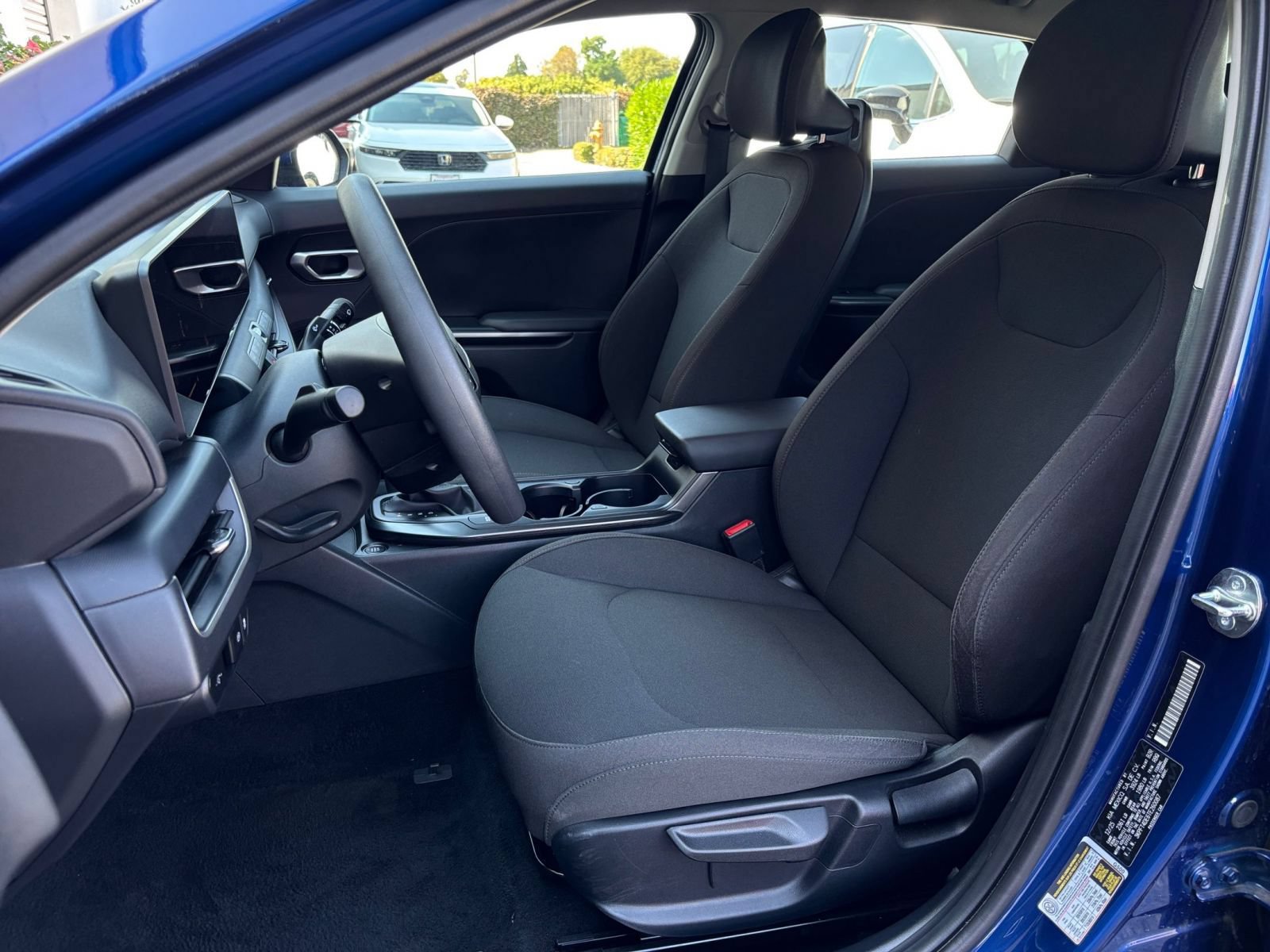 Used 2026 Kia K4 FWD image 35