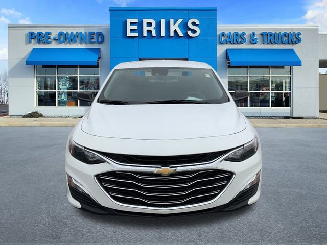 Used 2024 Chevrolet Malibu LS image 3