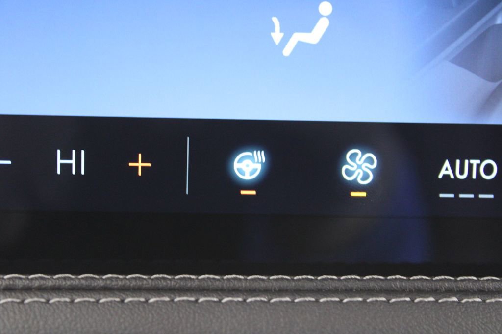 New 2026 Lincoln Corsair Premiere image 49