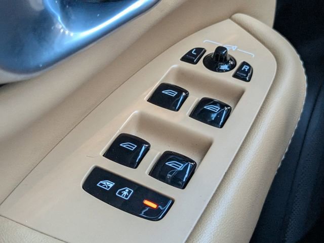 Used 2023 Volvo XC90 B6 Ultimate w/ Protection Package Premier image 31