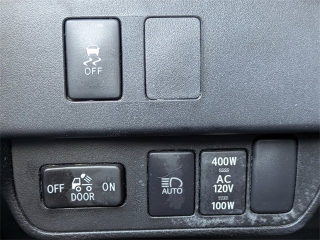 Used 2023 Toyota Tacoma TRD Off-Road image 24