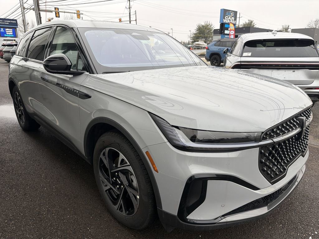 New 2026 Lincoln Nautilus Premier w/ Equipment Group 102A image 4