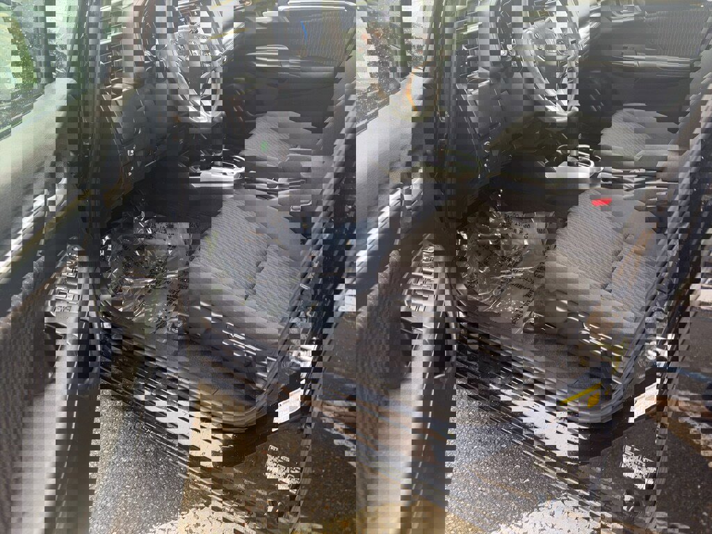 Used 2019 Honda Fit EX image 4