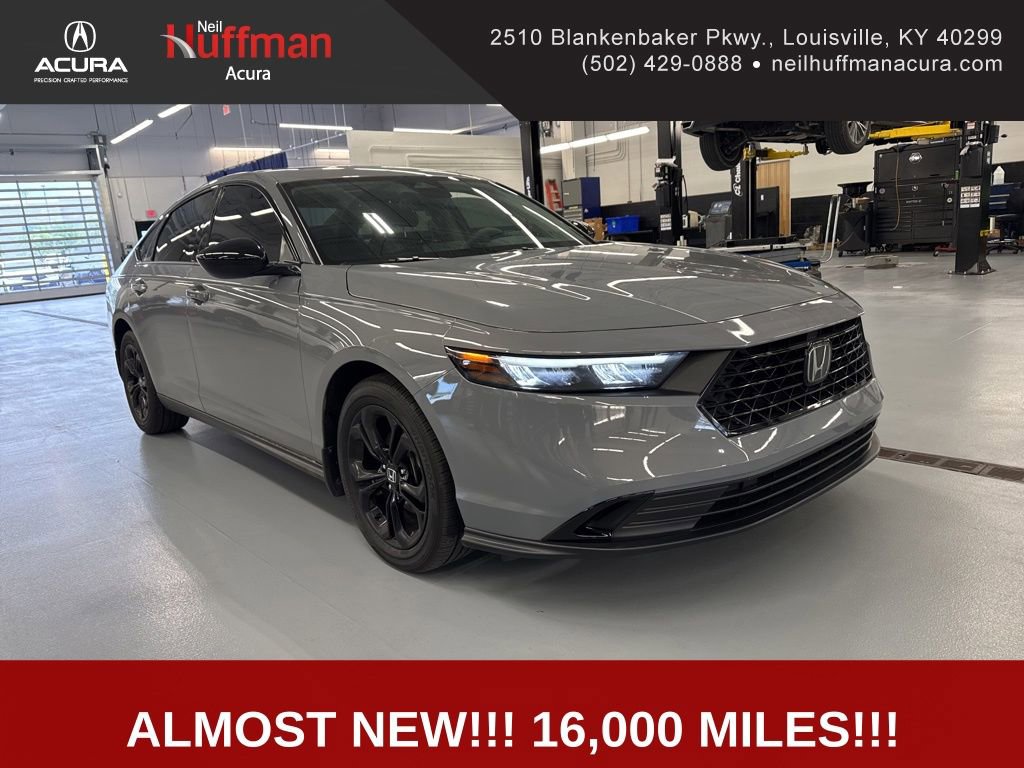 Used 2025 Honda Accord SE image 1